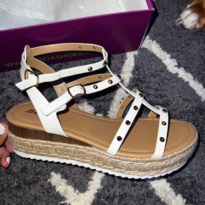 brand new wedge sandals